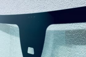 Предно стъкло MERCEDES B W246 2015- АКУСТИЧНО+СЕНЗОР-2 на ниска цена