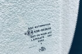 Предно стъкло MERCEDES B W247 AKU+KAM+SEN-3 на ниска цена