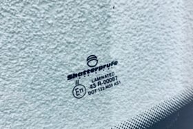 Предно стъкло MERCEDES C W202 1995-2000 СЕНЗОР-3 на ниска цена