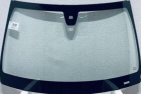 Предно стъкло MERCEDES C W205 2014- СЕНЗОР ЗА ДЪЖД/ЗАЗОР. на ниска цена