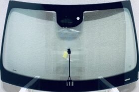 Предно стъкло MERCEDES C W206 SOL+KAM+SEN+GRZ+HUD на ниска цена