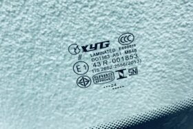 ПРЕДНО СТЪКЛО MERCEDES C124 COUPE 1987-1996 CABRIO 1992-1997-2 на ниска цена