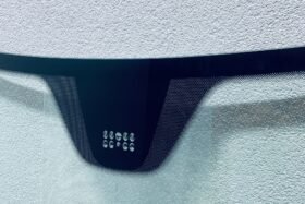 Предно стъкло MERCEDES CLK W209 2002-2010 АНТЕНА+СЕНЗОР-2 на ниска цена