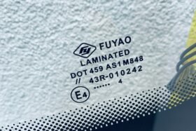 Предно стъкло MERCEDES CLK W209 2002-2010 АНТЕНА+СЕНЗОР-3 на ниска цена