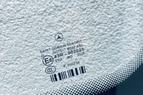 Предно стъкло MERCEDES CLK W209 2002-2010 АНТЕНА+СЕНЗОР-3 на ниска цена