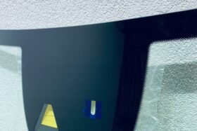 Предно стъкло MERCEDES E W207 CABRIO 2013-2017 СЕНЗОР+КАМЕРА+АНТЕНА+ОРИГИНАЛ-2 на ниска цена