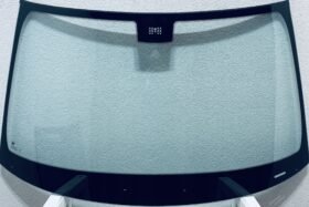 Предно стъкло MERCEDES E W211 2002- СИНЬО + СЕНЗОР на ниска цена