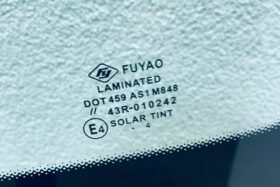 Предно стъкло MERCEDES E W212 2009- КАМЕРА+СЕНЗОР+ОТОПЛЕНИЕ РАЗПРОДАЖБА-3 на ниска цена