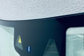 Предно стъкло MERCEDES E W212 2013- 2xКАМЕРА+СЕНЗОР+ОТОПЛЕНИЕ-2 на ниска цена