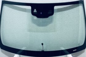 Предно стъкло MERCEDES E W212 2013- 2xКАМЕРА+СЕНЗОР+ОТОПЛЕНИЕ ОРИГИНАЛ на ниска цена