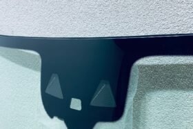 Предно стъкло MERCEDES E W213 08.2020- АКУ+КАМ+СЕН-2 на ниска цена