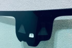 Предно стъкло MERCEDES E W213 20-KAM+SEN+HUD+AN+OE-2 на ниска цена