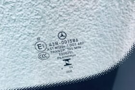 Предно стъкло MERCEDES E W213 2016- АКУСТИКА+КАМЕРА+СЕНЗОР ОРИГИНАЛ-3 на ниска цена