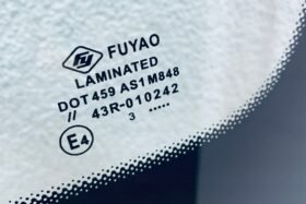 Предно стъкло MERCEDES E W213 2023- СЕНЗОР + КАМЕРА-3 на ниска цена