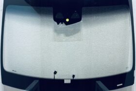 Предно стъкло MERCEDES EQE 2023- СОЛАР+КАМЕРА+СЕНЗОР+ОТОПЛЕНИЕ ОРИГИНАЛ на ниска цена