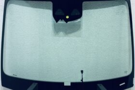 Предно стъкло MERCEDES EQE V295 2022- КАМЕРА+СЕНЗОР ЗА ОТОПЛЕНИЕ+HUD+ОРИГИНАЛ на ниска цена