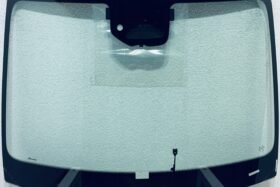 Предно стъкло MERCEDES EQE V295 2022- КАМЕРА+СЕНЗОР+HUD + ОТОПЛЕНИЕ+ОРИГИНАЛ на ниска цена