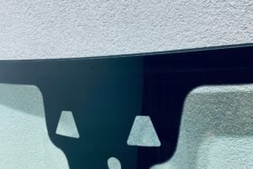 Предно стъкло MERCEDES GLB X247 2019- EQB C243 2022- АКУСТИКА+КАМЕРА+СЕНЗОР-2 на ниска цена