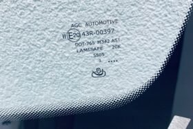 Предно стъкло MERCEDES GLB X247 2019- EQB C243 2022- АНТЕНА+КАМЕРА+СЕНЗОР-3 на ниска цена