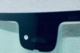 Предно стъкло MERCEDES GLB X247 2023- КАМЕРА+СЕНЗОР+HUD ОРИГИНАЛ-2 на ниска цена