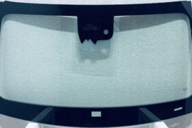 Предно стъкло MERCEDES GLC II X254 2022- АКУСТИКА+КАМЕРА+СЕНЗОР на ниска цена