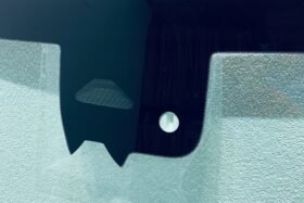 Предно стъкло MERCEDES GLC II X254 2022- КАМЕРА+СЕНЗОР+АНТЕНИ+HUD ОРИГИНАЛ-2 на ниска цена