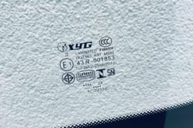 Предно стъкло MERCEDES GLC X253 2015- АКУСТИКА+СЕНЗОР-3 на ниска цена