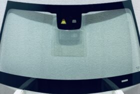 Предно стъкло MERCEDES GLC X253 АКУСТИКА+КАМЕРА+СЕНЗОР НОВА ЦЕНА на ниска цена