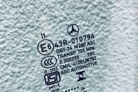 Предно стъкло MERCEDES GLC X254 09.2023- АКУСТИКА + КАМЕРА + СЕНЗОР + ОРИГИНАЛ-3 на ниска цена