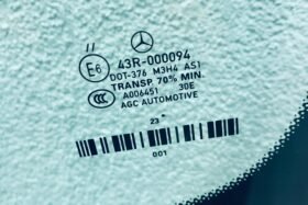 Предно стъкло MERCEDES GLE COUPE C292 2015- КАМЕРА+СЕНЗОР+ОТОПЛЕНИЕ+OE-3 на ниска цена