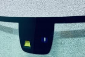 Предно стъкло MERCEDES GLK X204 2008- КАМЕРА+СЕНЗОР-2 на ниска цена