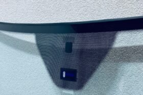 Предно стъкло MERCEDES M GL 2005-2011 СЕНЗОР-2 на ниска цена