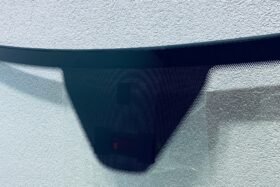 Предно стъкло MERCEDES M GL 2005-2011 СОЛАРНО + СЕНЗОР ЗА ДЪЖД/ЗАЗОР-2 на ниска цена