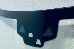 Предно стъкло MERCEDES S W222 2018 - SOLAR + КАМЕРА + СЕНЗОР + HUD + ОГРЯВАНО-2 на ниска цена