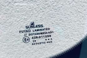 Предно стъкло MERCEDES S W222 2018 - SOLAR + КАМЕРА + СЕНЗОР + HUD + ОГРЯВАНО-3 на ниска цена