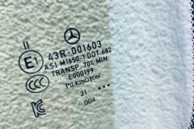 Предно стъкло MERCEDES S W223 2021- SOL+SEN+Кам+ГРЗ+OE-3 на ниска цена