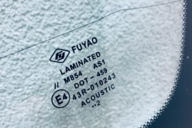 Предно стъкло MERCEDES SLK R172 2010- КАМЕРА+СЕНЗОР+АНТЕНА-3 на ниска цена