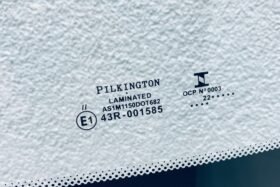 Предно стъкло MERCEDES SPRINTER 2006- СЕНЗОР ЗА ДЪЖД/ЗАЗОР.-3 на ниска цена