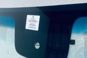 Предно стъкло MERCEDES SPRINTER 910 2018-SEN+GRZ-2 на ниска цена