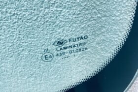 Предно стъкло MERCEDES SPRINTER VW LT 1995- ВИСОКО-3 на ниска цена