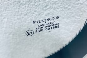 Предно стъкло MERCEDES SPRINTER VW LT 1995- ВИСОКО-3 на ниска цена