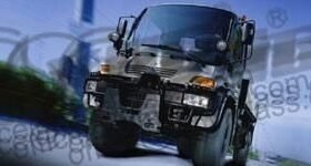 ПРЕДНО СТЪКЛО MERCEDES UNIMOG U300 / U400 / U500 2000--2 на ниска цена