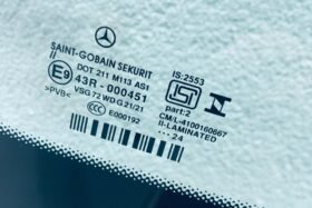 Предно стъкло MERCEDES VITO W447 2024 - АНТЕНА + КАМЕРА + СЕНЗОР + ОРИГИНАЛ-3 на ниска цена