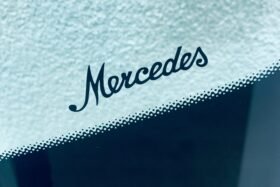 Предно стъкло MERCEDES VITO W447 2024 - АНТЕНА + КАМЕРА + СЕНЗОР + ОРИГИНАЛ-4 на ниска цена