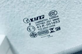 ПРЕДНО СТЪКЛО MERCEDES VITO/V-KLASSE/VIANO 1996-2003 ОТ MB-3 на ниска цена