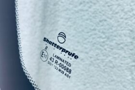 Предно стъкло MITSUBISHI COLT CZC CABRIO 2006-2009-3 на ниска цена