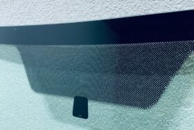 ПРЕДНО СТЪКЛО MITSUBISHI COLT VIZ 30 3D HBK 2007-2013 1405MM-2 на ниска цена