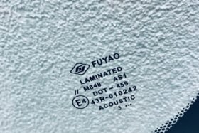 ПРЕДНО СТЪКЛО MITSUBISHI ECLIPSE CROSS 2018- СЕНЗОР-3 на ниска цена