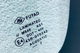 Предно стъкло MITSUBISHI OUTLANDER II 2007-2012 СЕНЗОР-3 на ниска цена