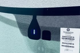 ПРЕДНО СТЪКЛО MITSUBISHI OUTLANDER II 2007-2012 СЕНЗОР-2 на ниска цена